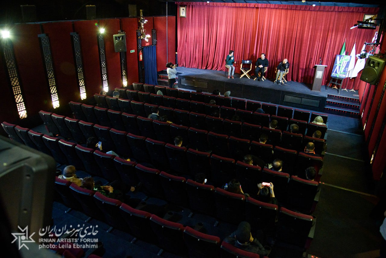 photo_۲۰۲۵-۱۱-۲۵_۱۹-۵۳-۴۳ (2)